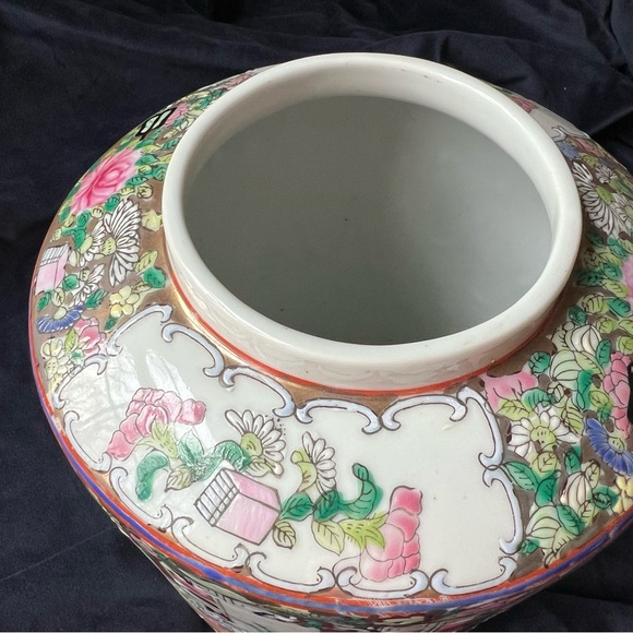 Stunning Large Antique Rose Famille Canton Porcelain Ginger Jar, Hand Painted - Picture 7 of 10